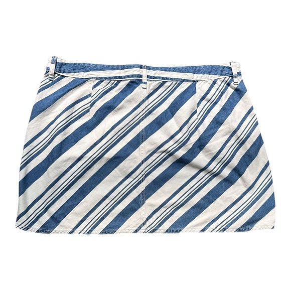 Universal Thread Denim Blue and Cream Striped Skirt Women's Striped Denim Mini - Picture 7 of 9